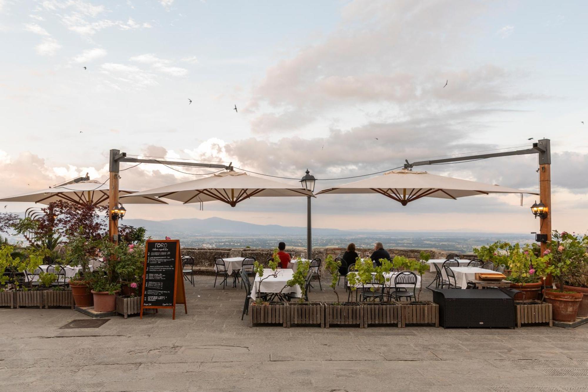 Foro Osteria Imperfetta Hotel Civitella in Val di Chiana Kültér fotó